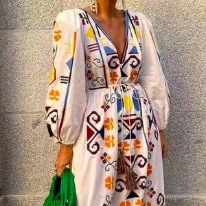 BRITISH STYLE V-NECK PUFF LONG SLEEVE AZTEC STYLE PRINT WHITE L MAXI DRESS